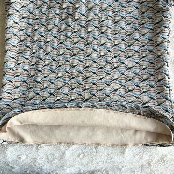 Wrapper Short Sleeve VNeck Tee Top Womens Medium Multicolor Patterned AOP Vtg - Picture 9 of 10